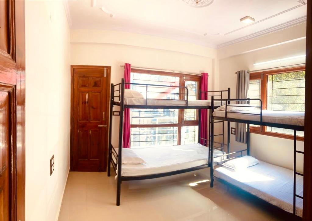 Hostel Partners Shimla Zewnętrze zdjęcie